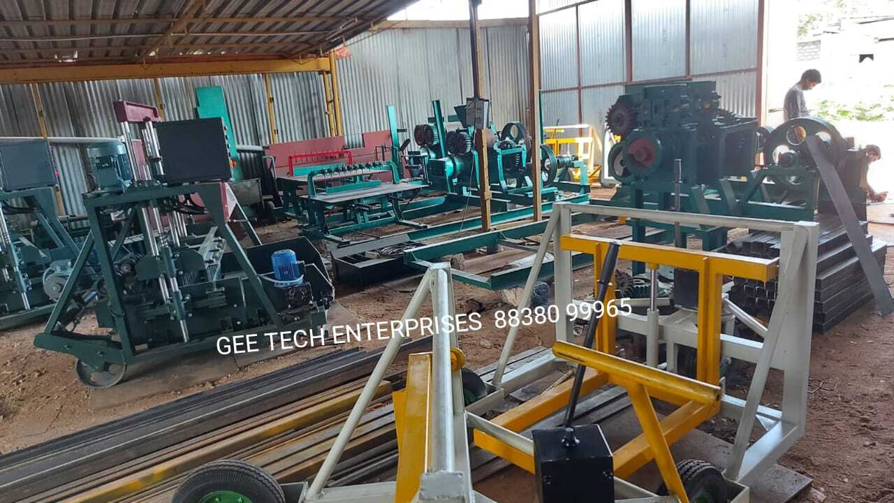 Gte-32 Clay Brick Making Machine - Color: Green