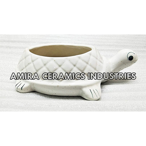 Ceramic Pot - Green Finish, Indian Regional Style With Elegant Design
