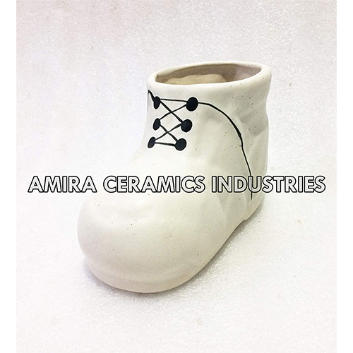 Ceramic Pot - Green Finish, Indian Regional Style With Elegant Design