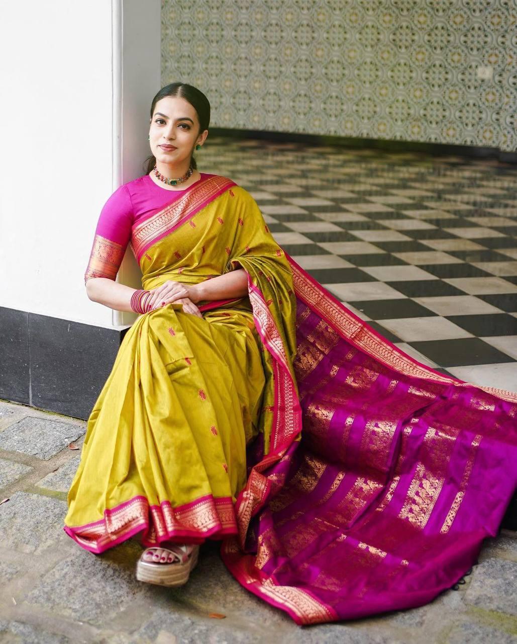 Trending Silk Saree - Soft Silk, Elegant Design, Vibrant Color | Alluring, Comfortable, Stylish, Versatile, Festive, Lightweight, Graceful