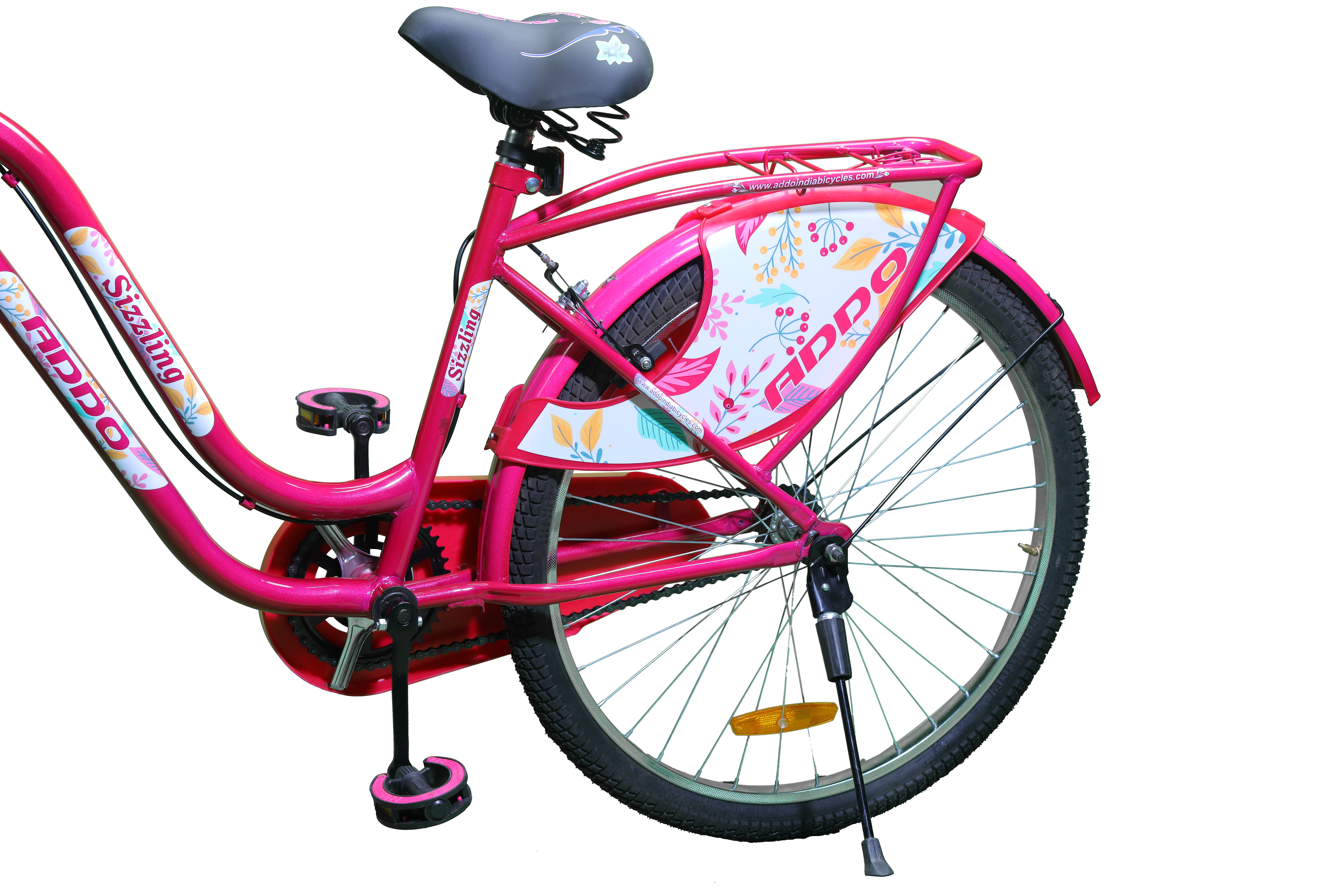 26 Sizzling Mtb - Steel Frame, 26x1.75 Tyres | Built-in Carrier, Caliper Brake, Comfortable Pu Saddle, Steel Basket & Plastic Dress Guard