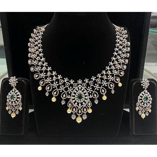 Modern Necklace Set