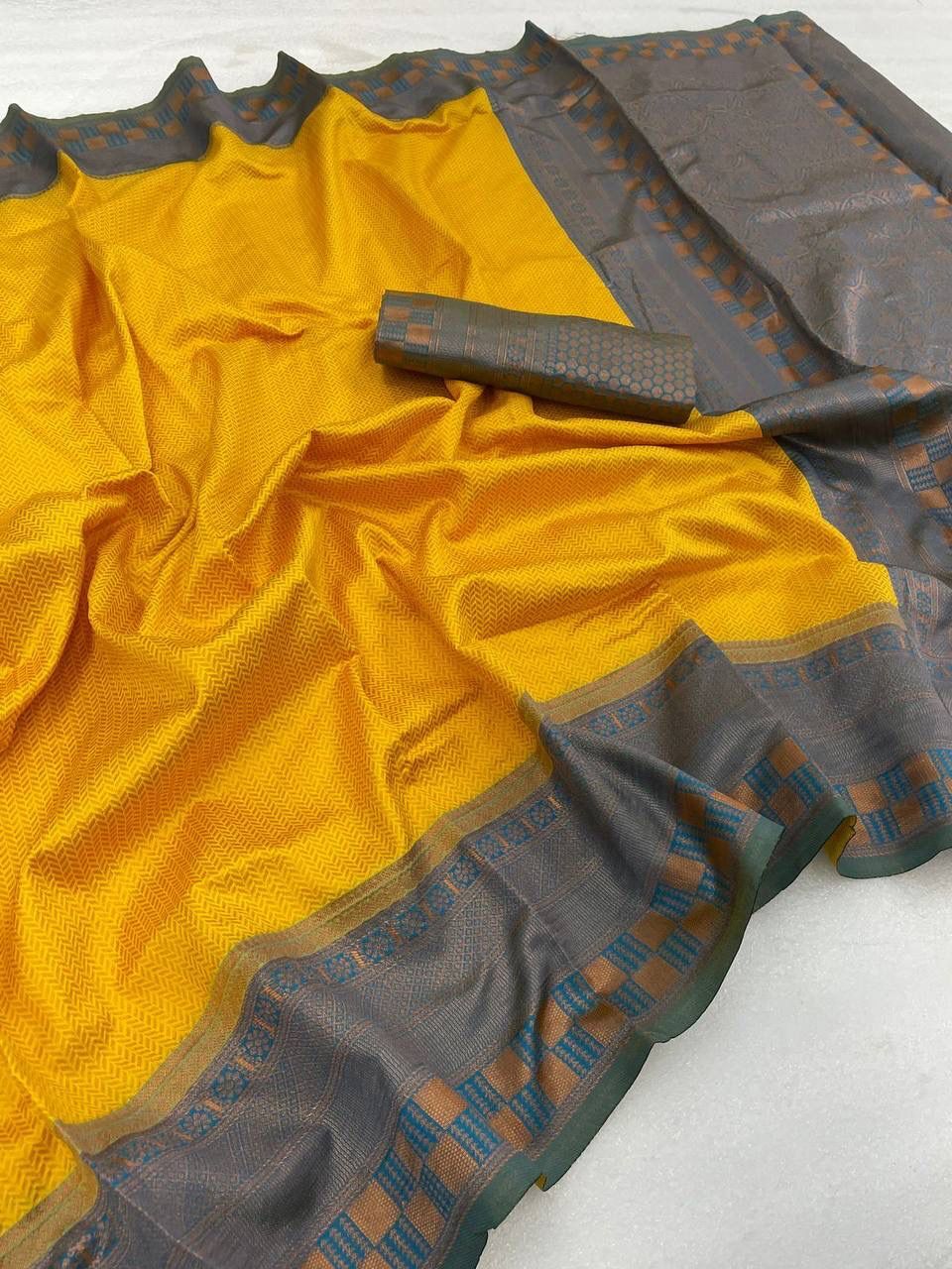 Pure Banarasi Silk Saree - 5.50 Mtr Length, Brilliant Yellow With Firozi Color, Heavy Brocade Blouse | Color-fast, Lightweight, Skin-friendly, Trendy