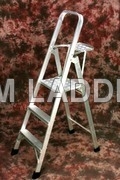 सेल्फ सपोर्ट एल्युमिनियम लैडर