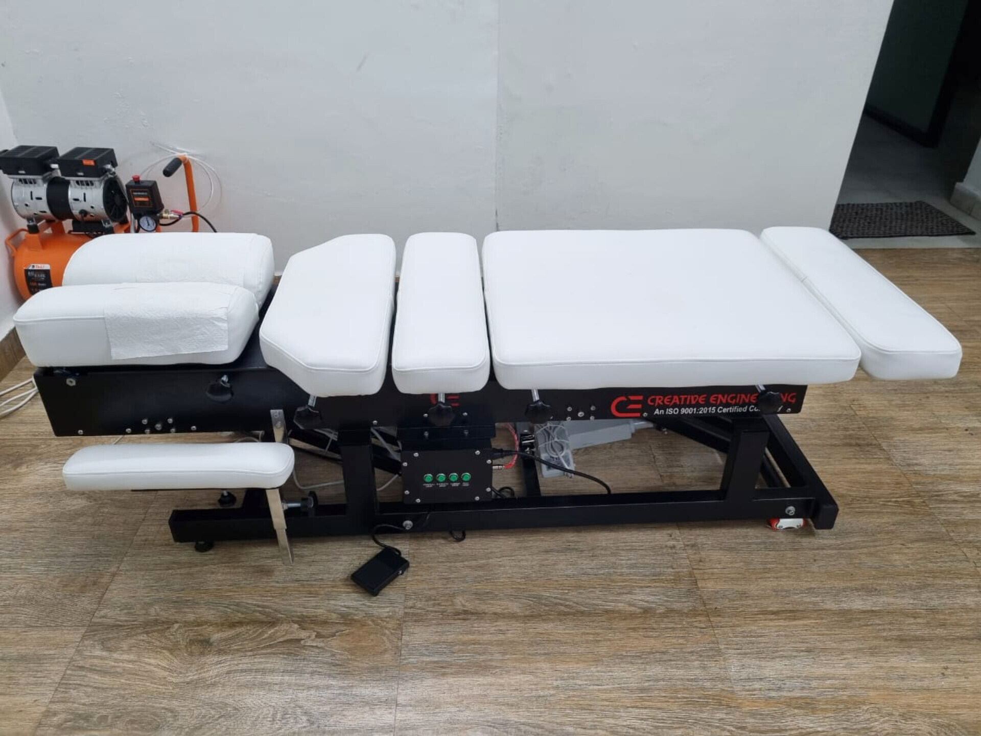 Chiro Drop Table Dimension (L*w*h): 70*25*22 Inch (In)