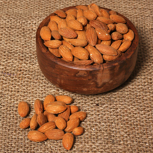 Loose Almond Nuts - Raw, First Class Grade | Fresh Flavor, Common Cultivation, Original Taste