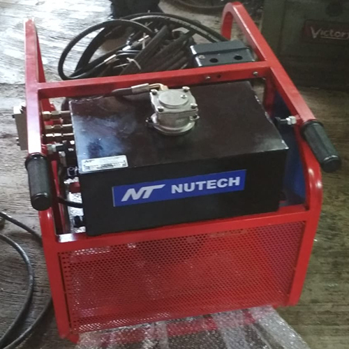 Industrial Hydraulic Power Pack - Medium Size 7.5 HP Siemens Motor, 4-6 L.p.m Output | Durable Stainless Steel, Customized Size, Backed by Warranty