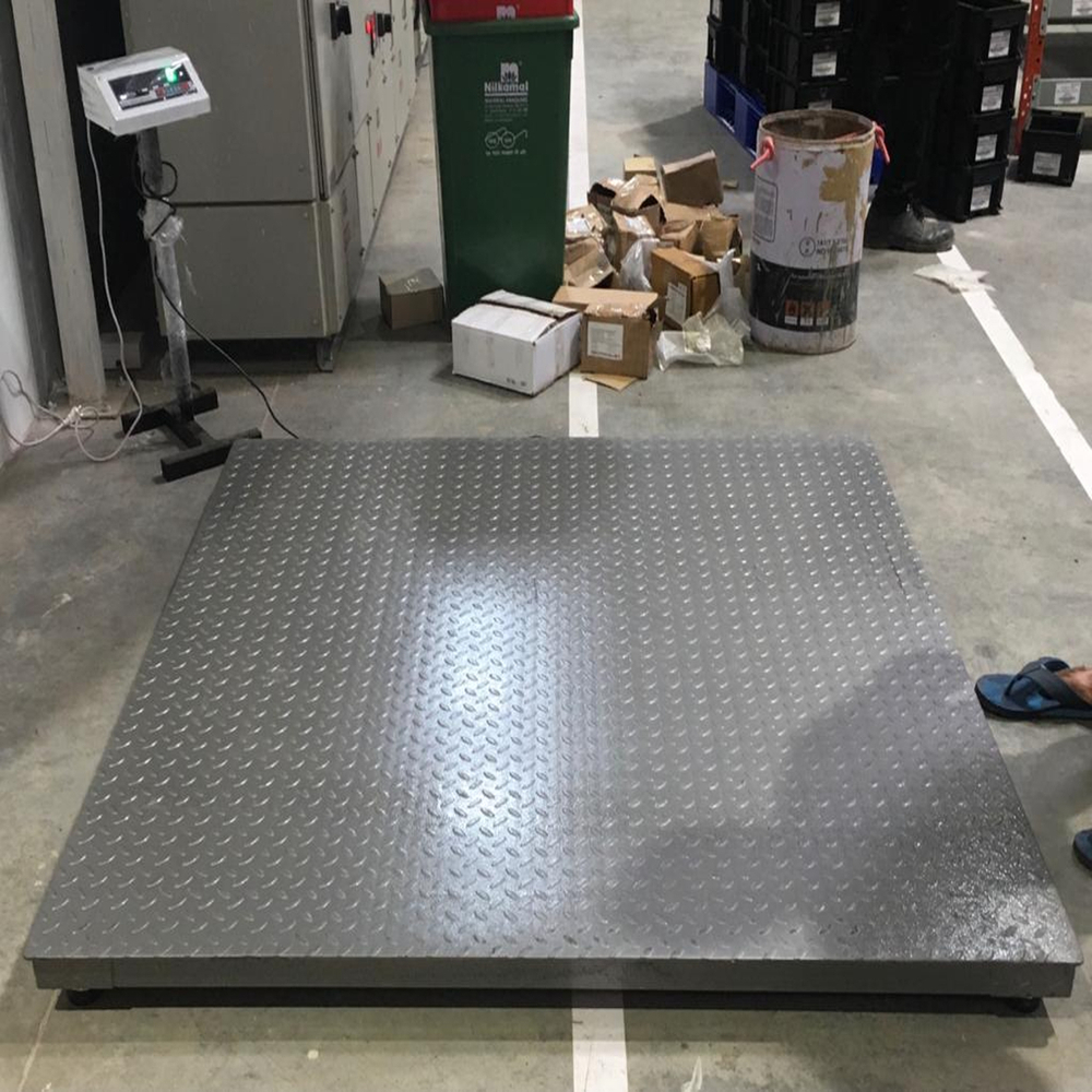 1000x100mm Heavy Duty Platform Scale Accuracy: 200 Gm