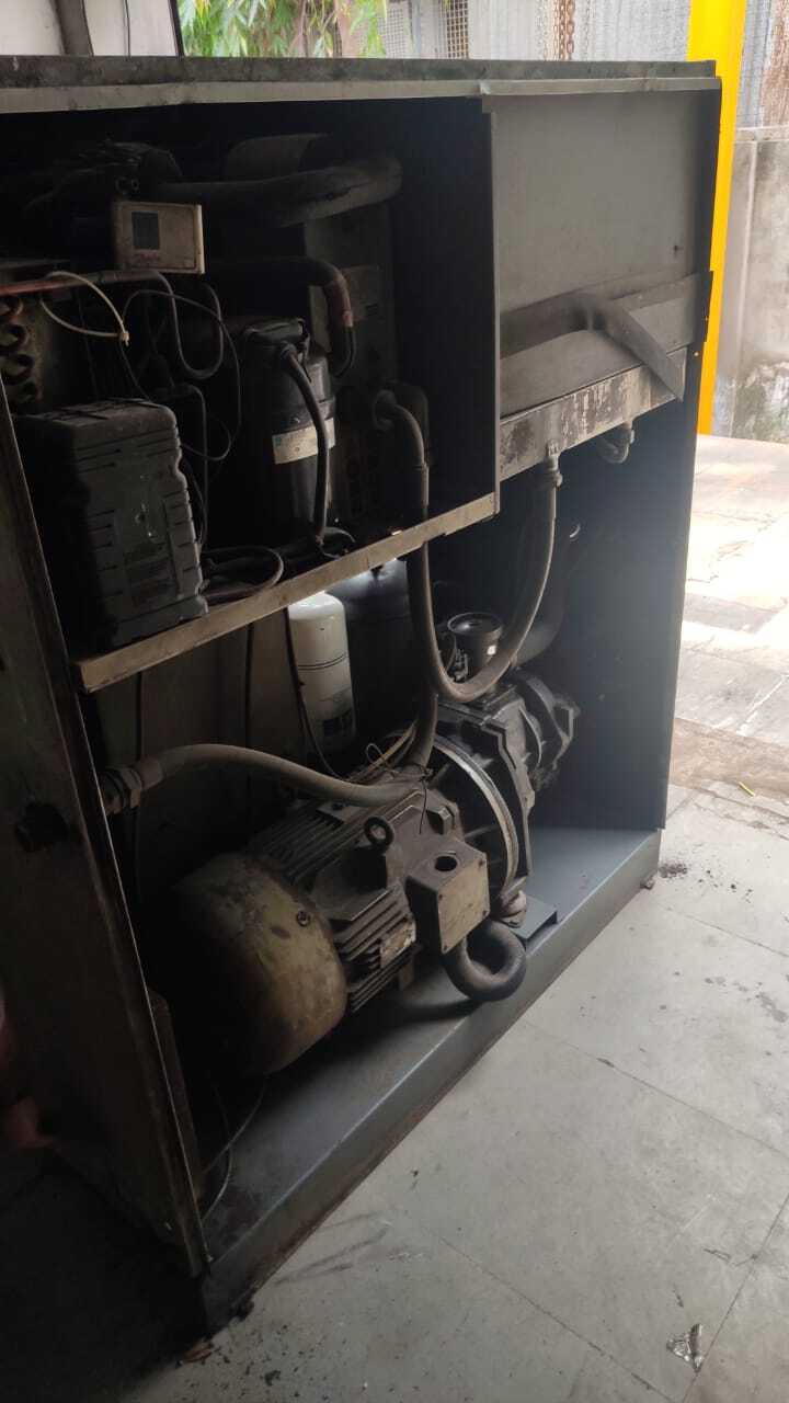 Used Air Compressor - 3 To 200 Hp, 10-800 Ft3/min Air Flow, Direct Drive, Lubricated, 1200x600x800 Mm, 1000 Kg, 440 Volt, 10 Working Pressure