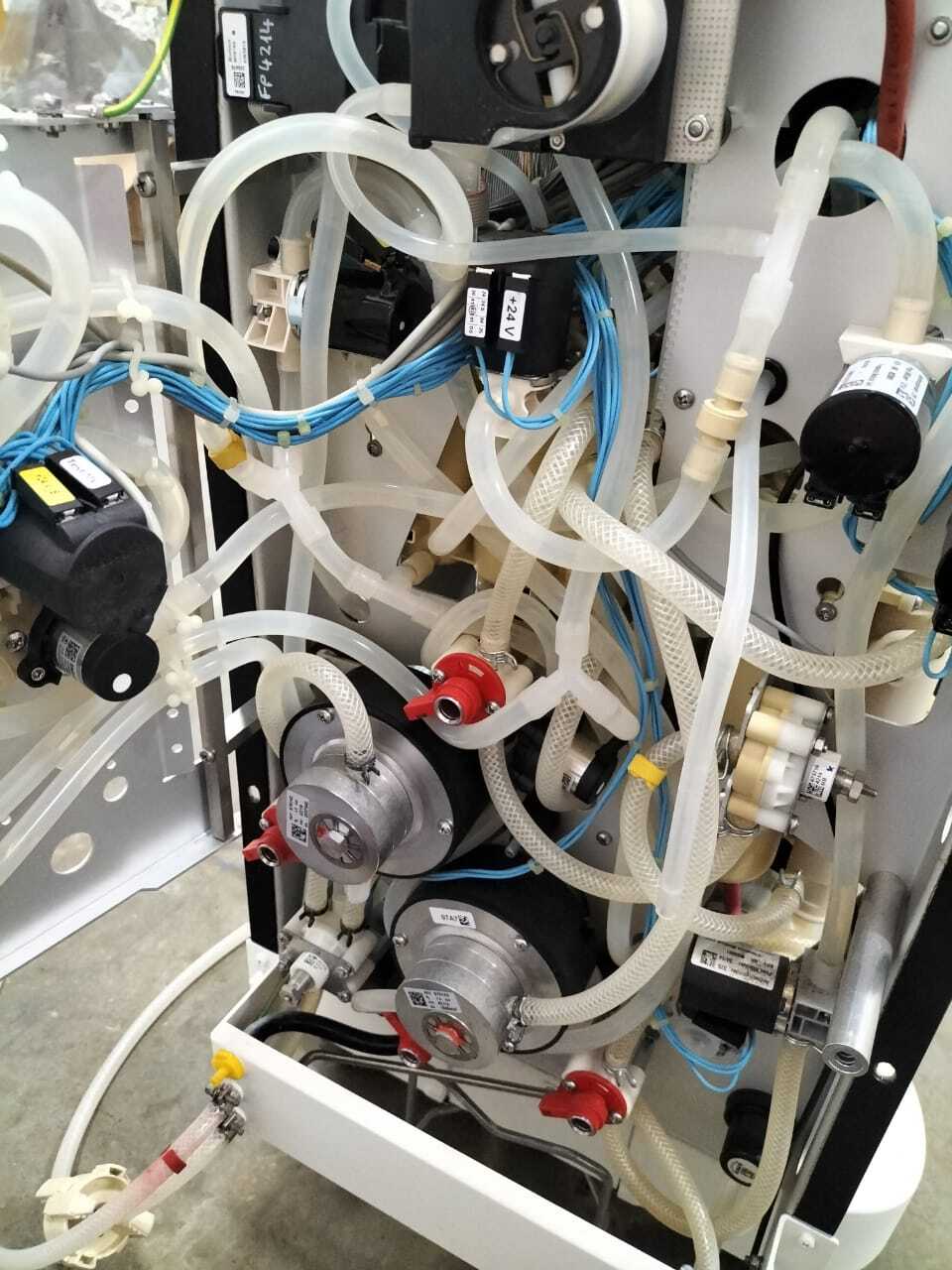 Refurbished Fresenius 4008s Dialysis Machine - Automation Grade: Yes