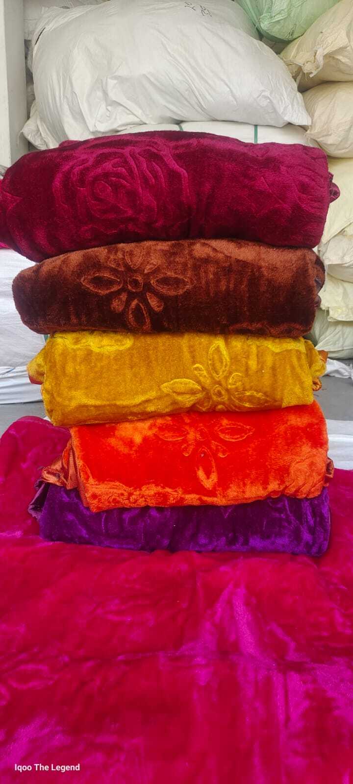 1500 Gram Taaj Plain Double Bed Mink Blanket