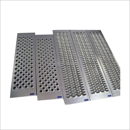 परफोरेटेड शीट्स