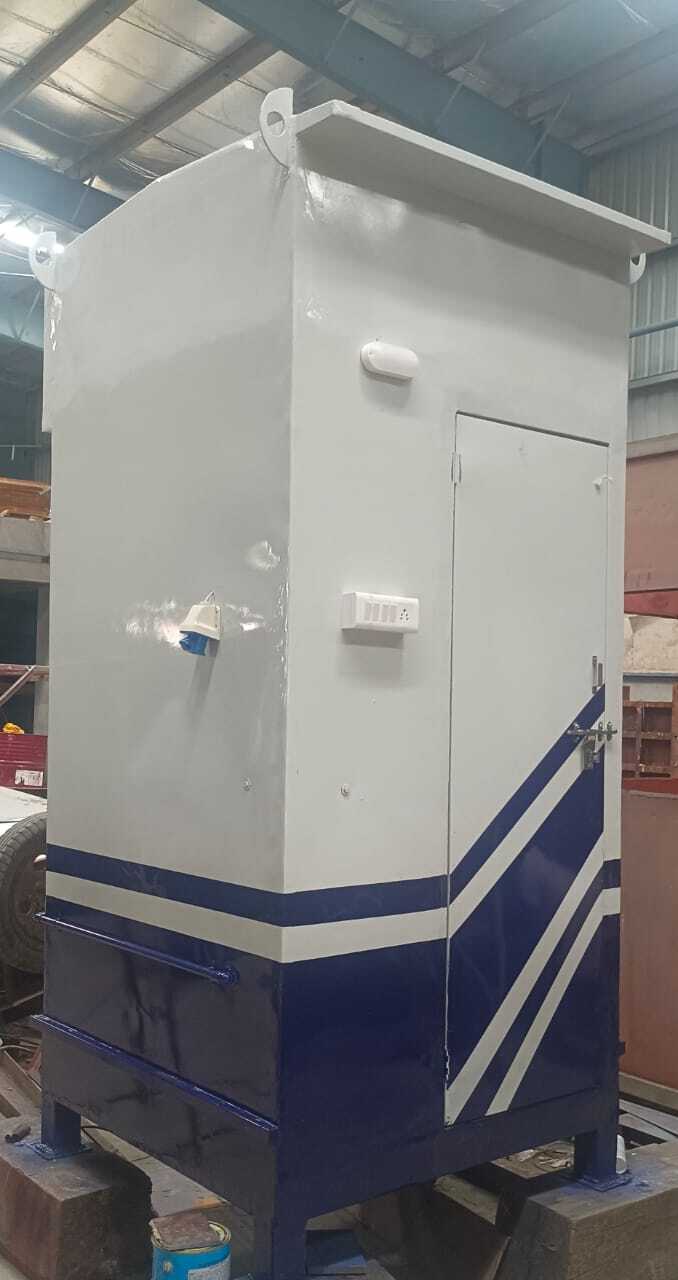 Mobile Toilet Roof Material: Sandwich Panel