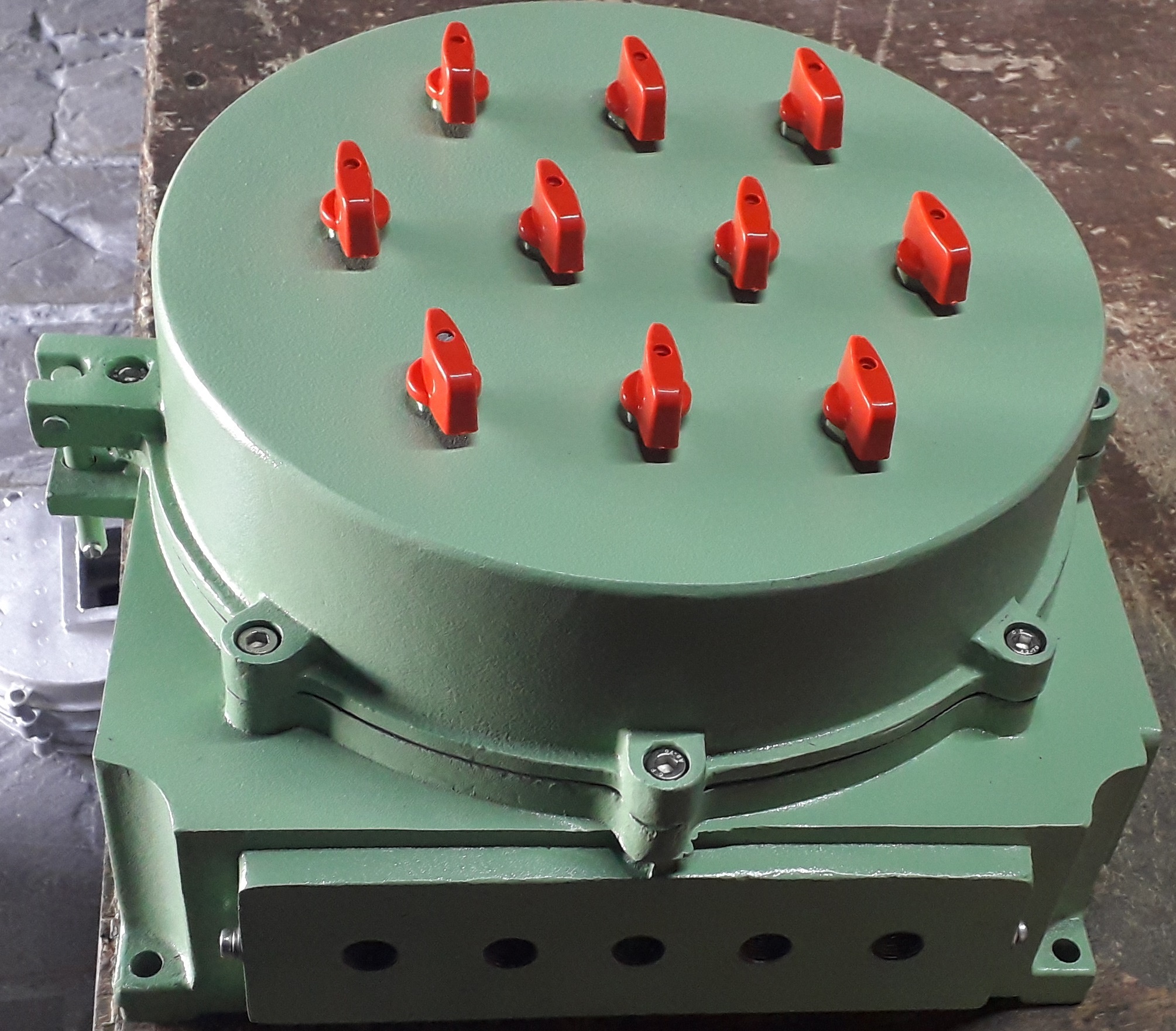 Flameproof Lighting Distribution Box 10 Way 12 Way 14 Way