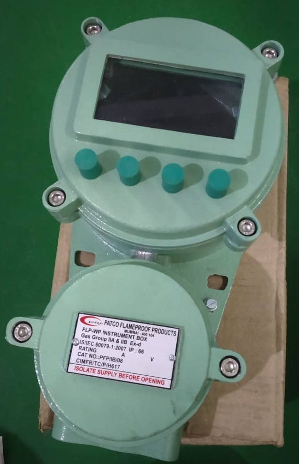 Flameproof Temperature Controller 48 X 96 Mm Glass Window - Cover Material: Extruded Aluminum