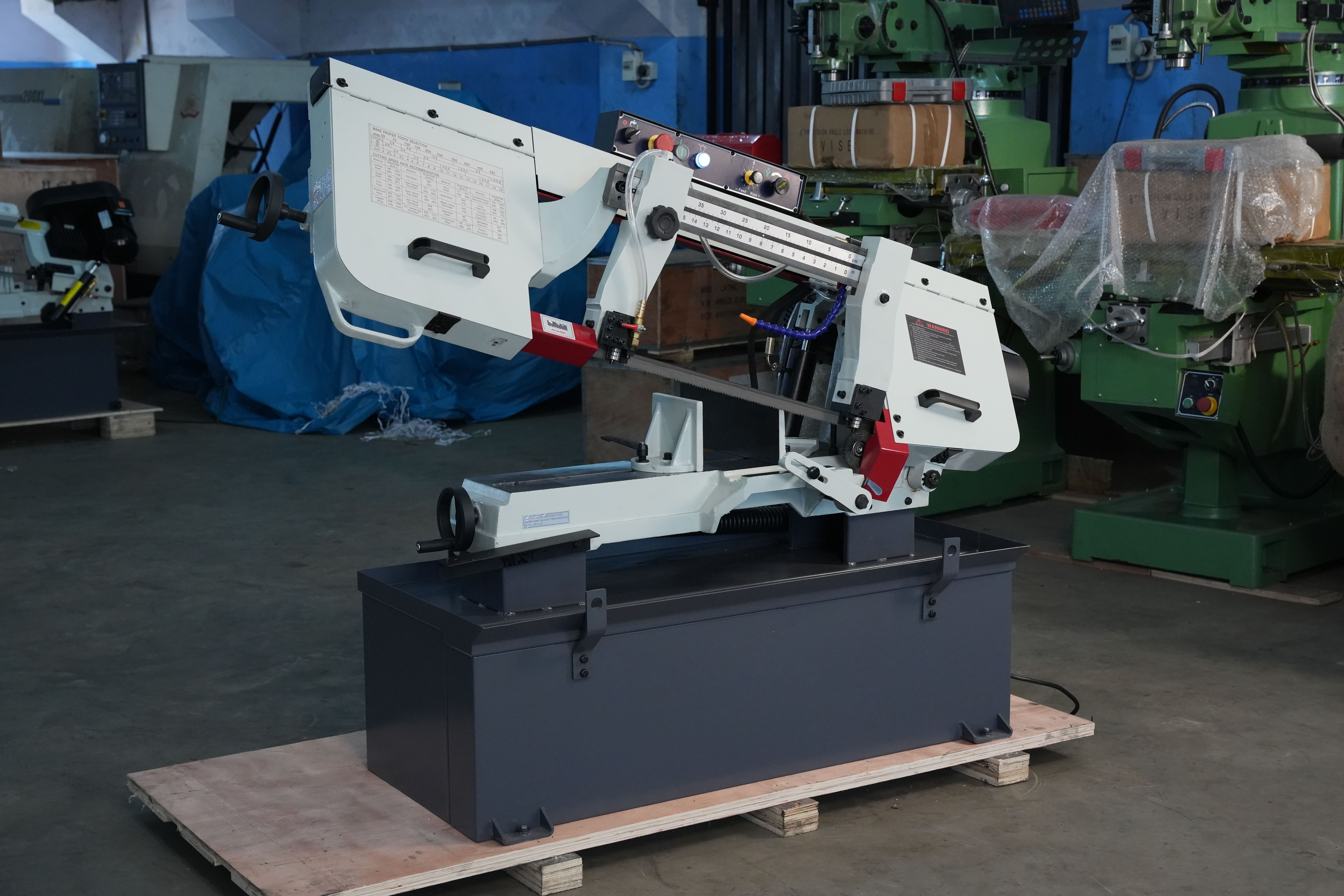 Multicolored Bs-1018b Angular Cutting Bandsaw Machine