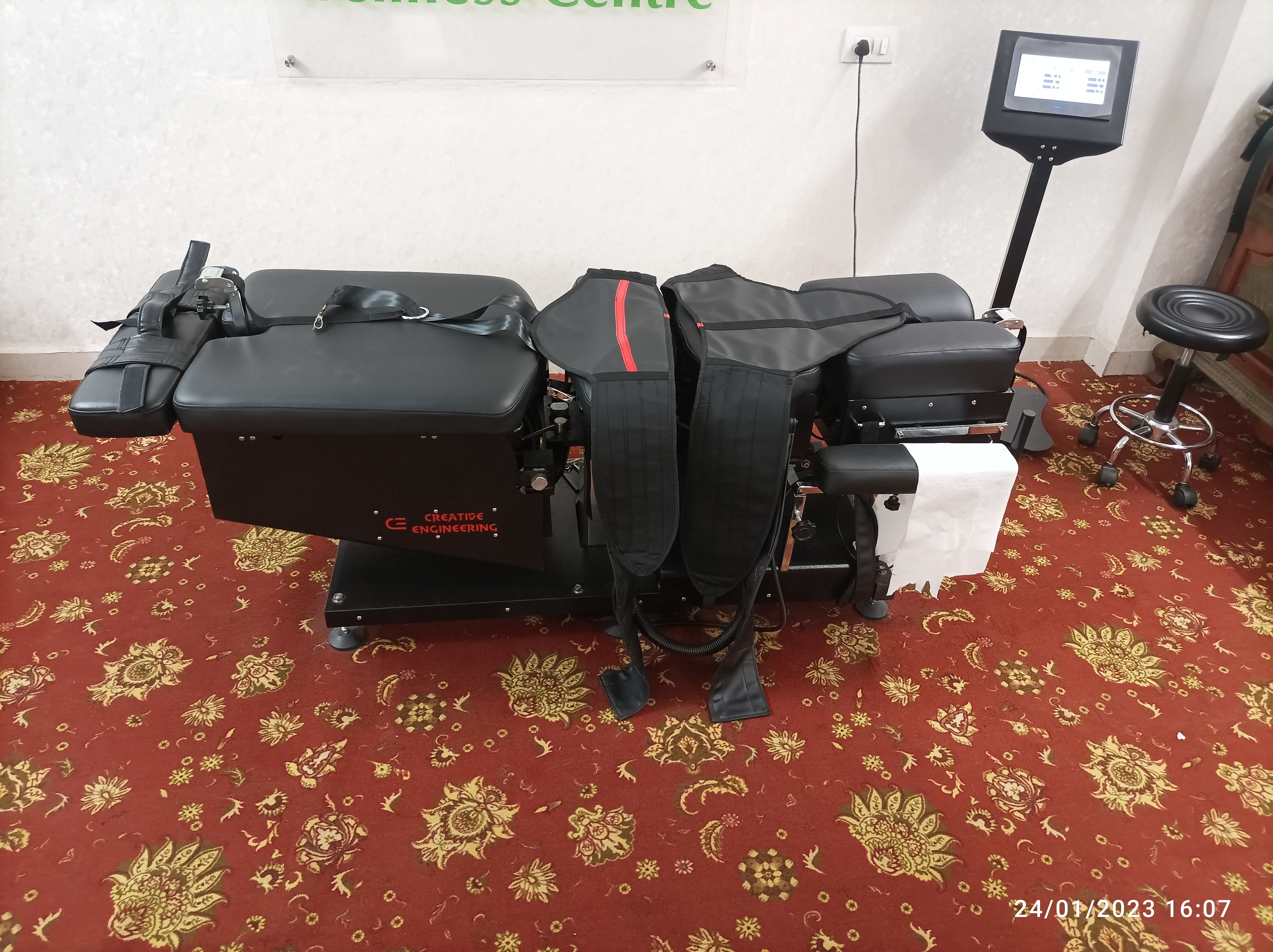 Decompression Therapy Dimension (L*w*h): 80*30*30 Inch (In)