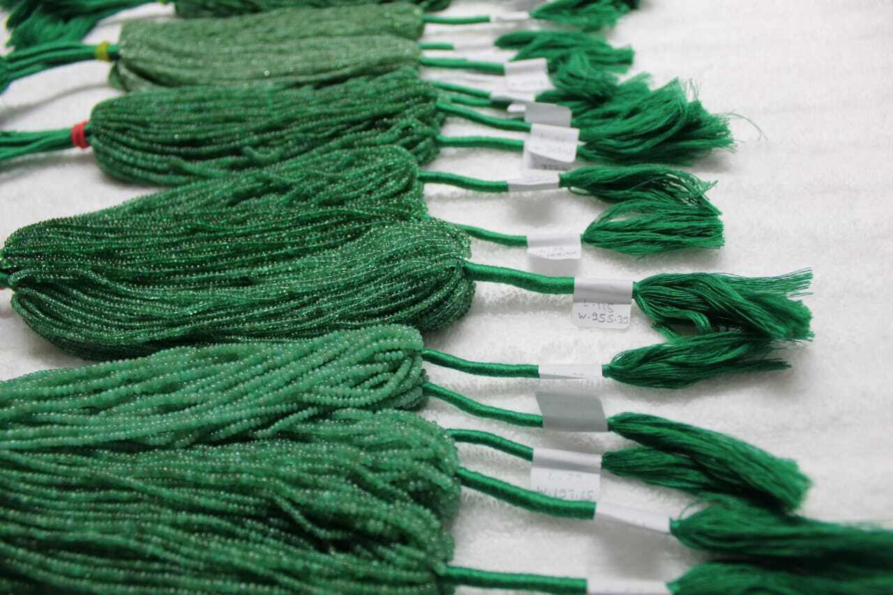 Emerald Bead