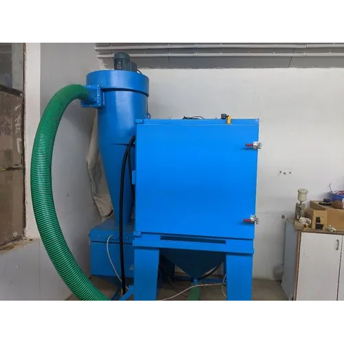 Abrasive Blasting Machine - Color: Blue