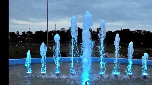 Foam Jet Water Fountain - Nozzle Material: Stainless Steel