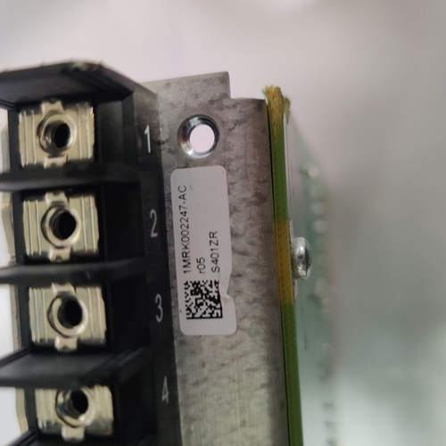 Abb 1mrk002247-acr05 Pcb Card - Electronic Component, Versatile Circuit Board Design For Industrial Automation Applications