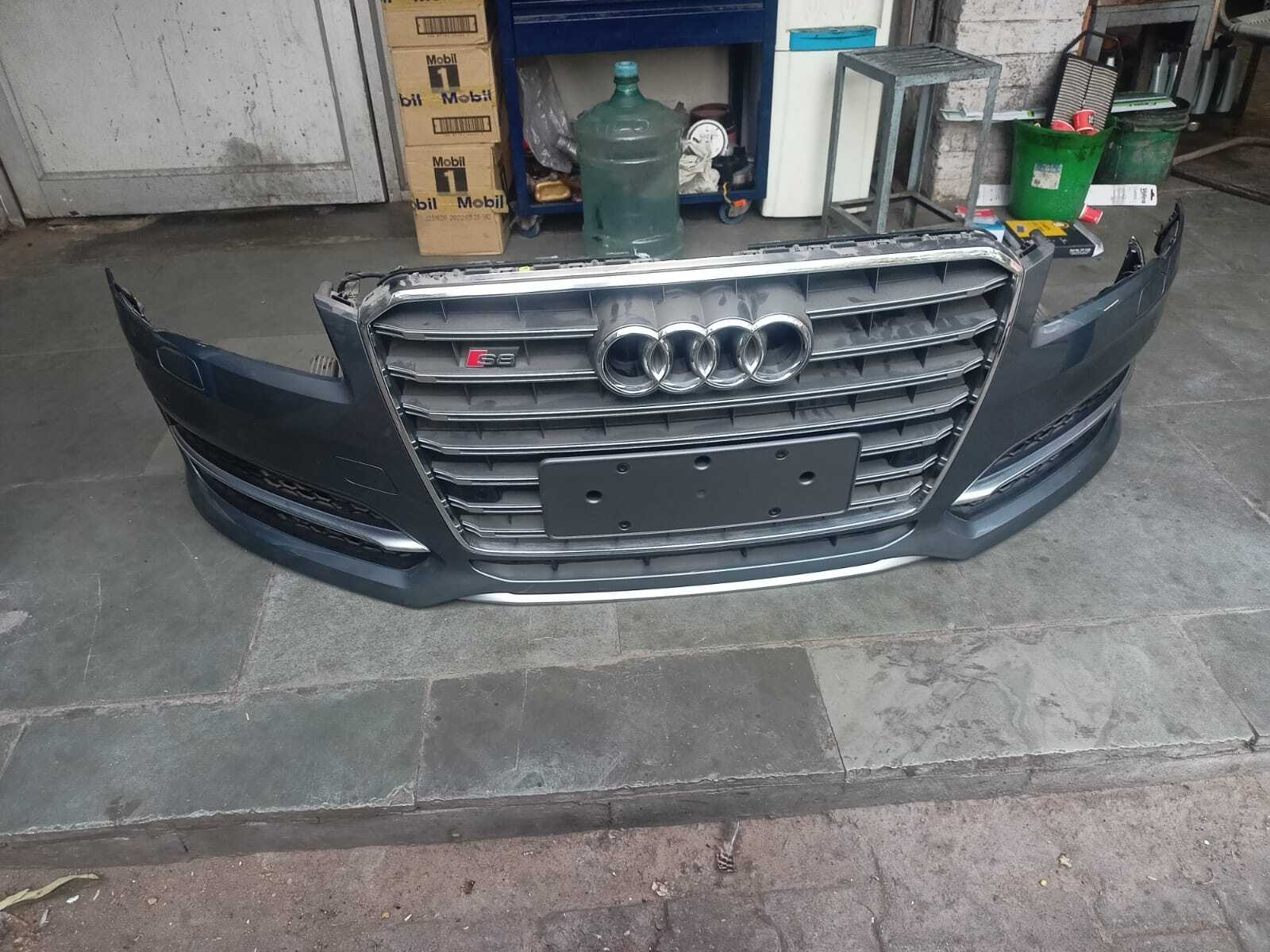 Audi A8 Bumper - Color: Black And Gray