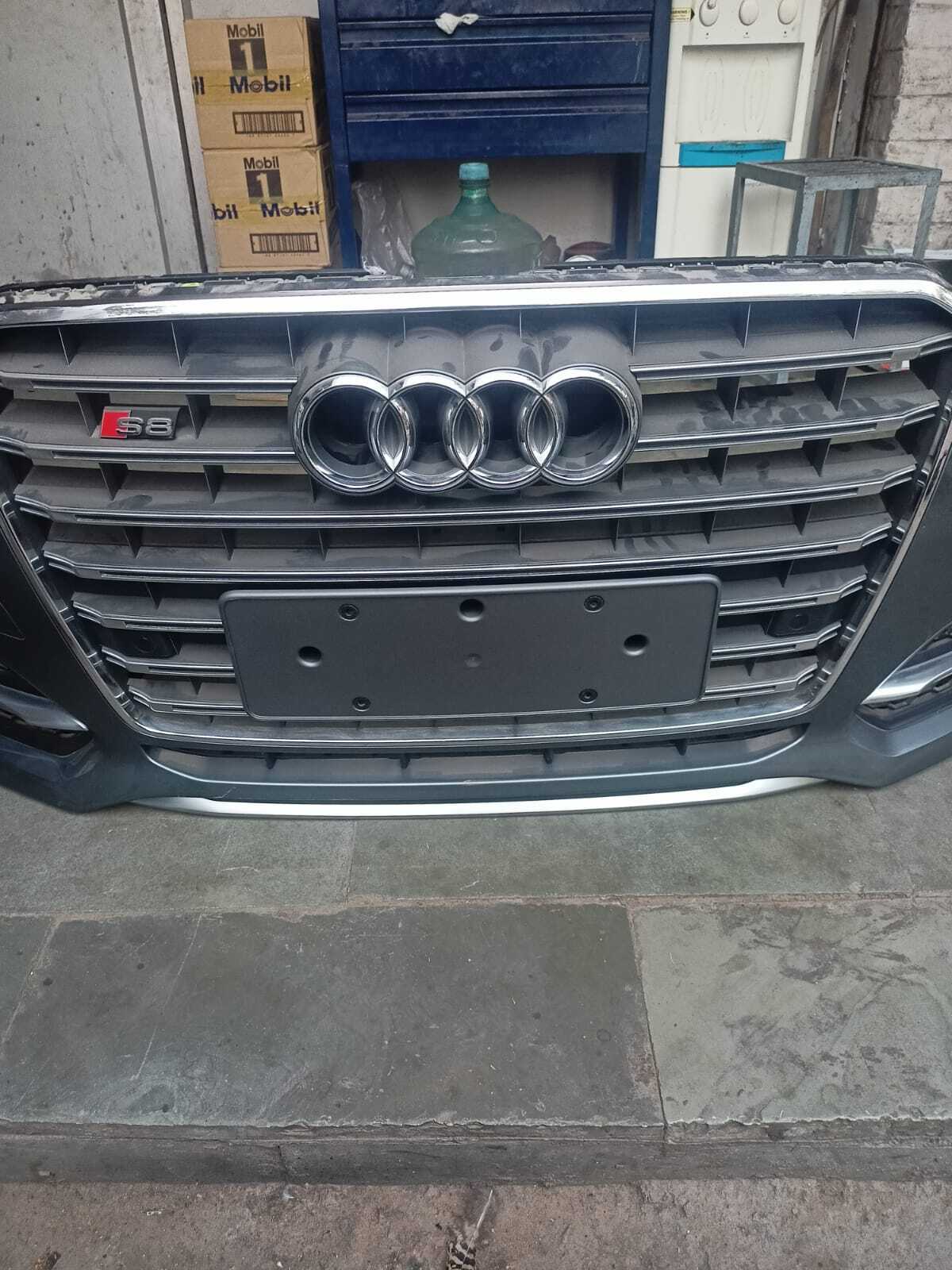 Audi A8 Bumper - Color: Black And Gray