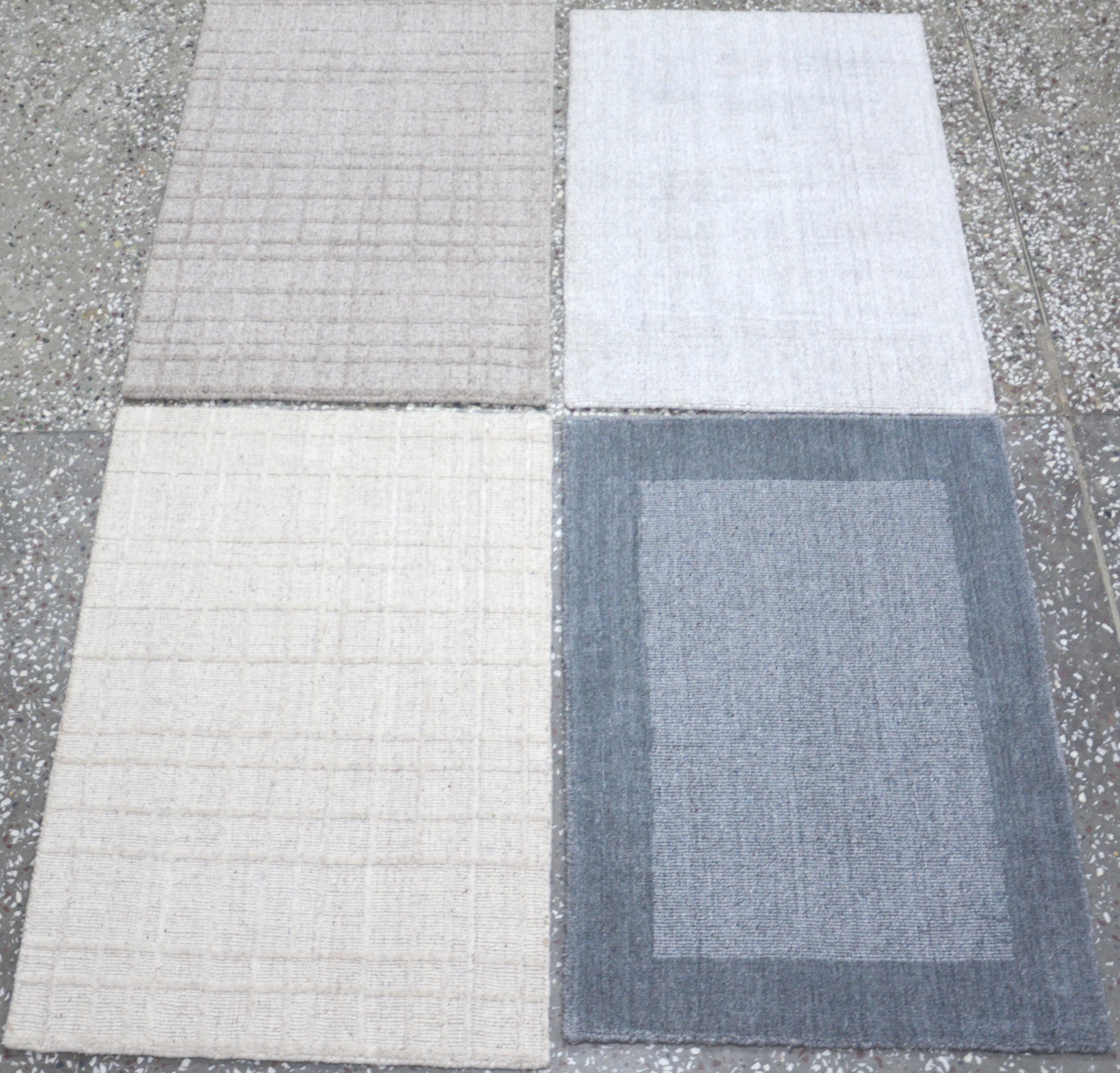 Designer Handloom Rugs Back Material: Anti-slip Latex