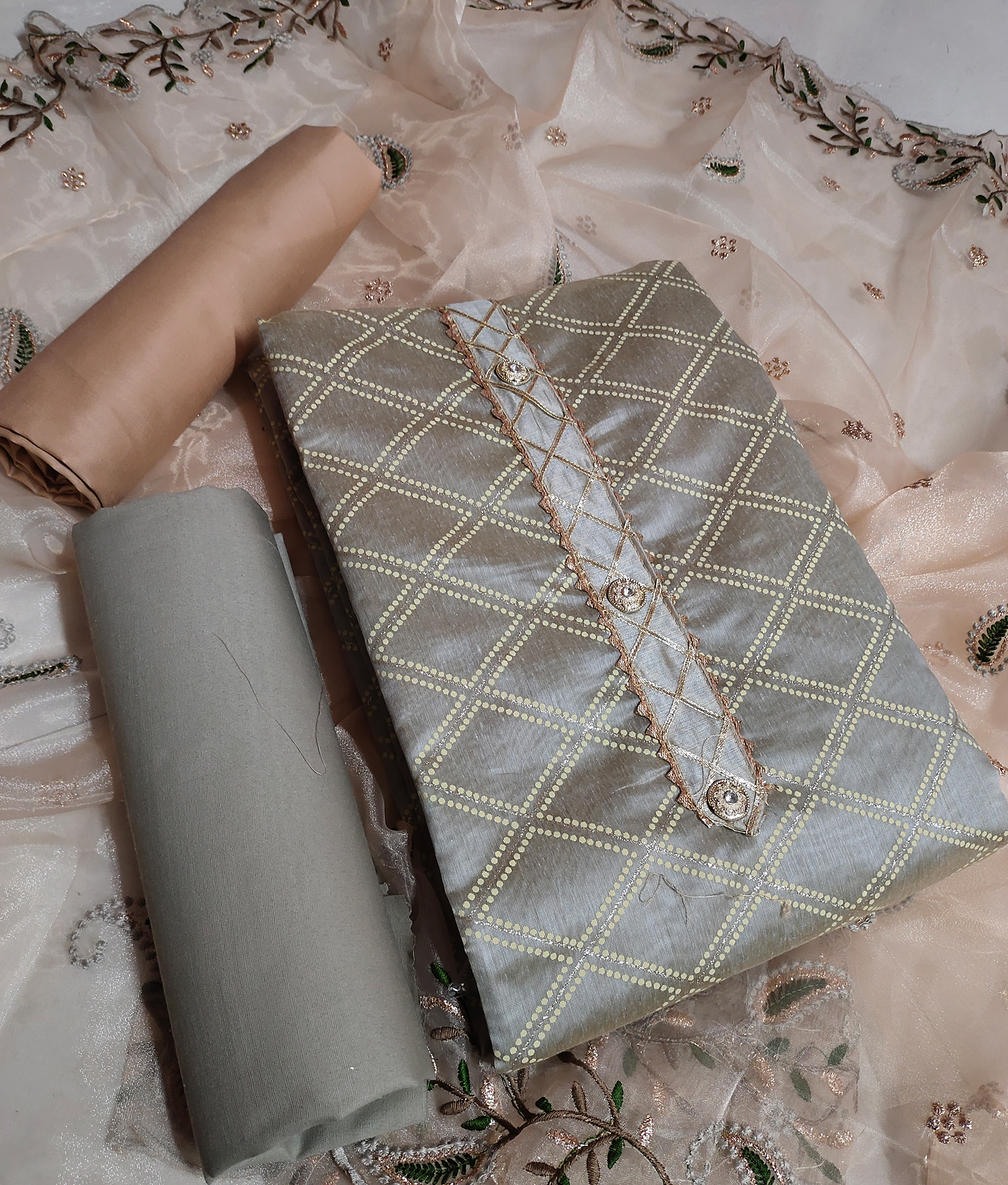 New Designer Dreematerial Application: Women Material