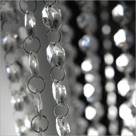 सजावटी क्रिस्टल की मालाएं