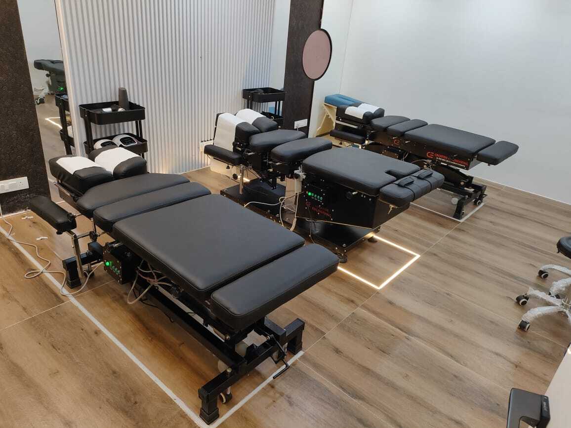 Automatic Chiropractic Drop Table Dimension (L*w*h): 70*25*22 Inch (In)
