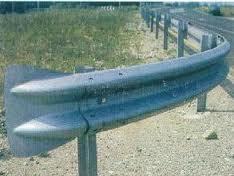 धातु क्रैश बैरियर