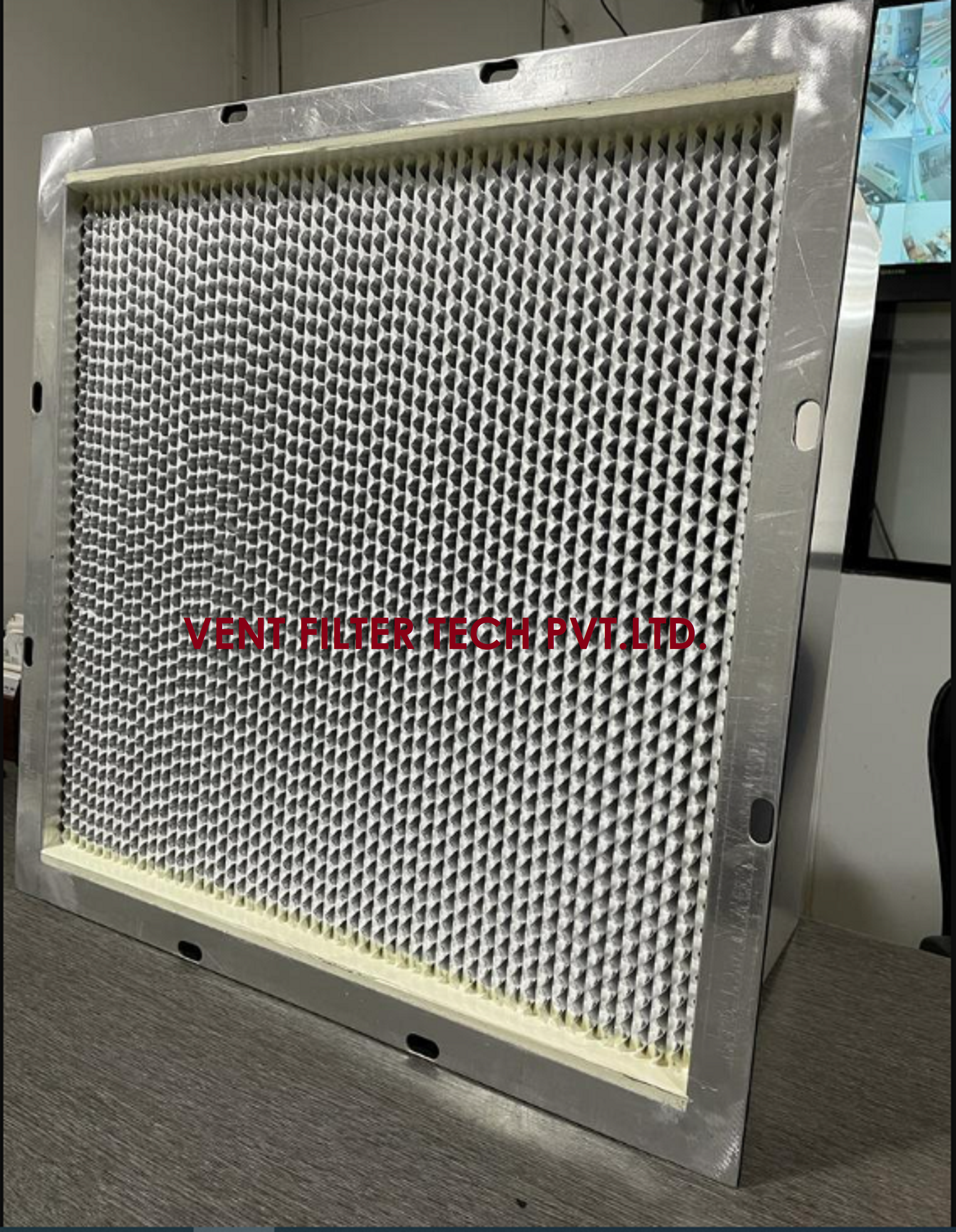 Hooded Type Hepa Filter Size: Standard