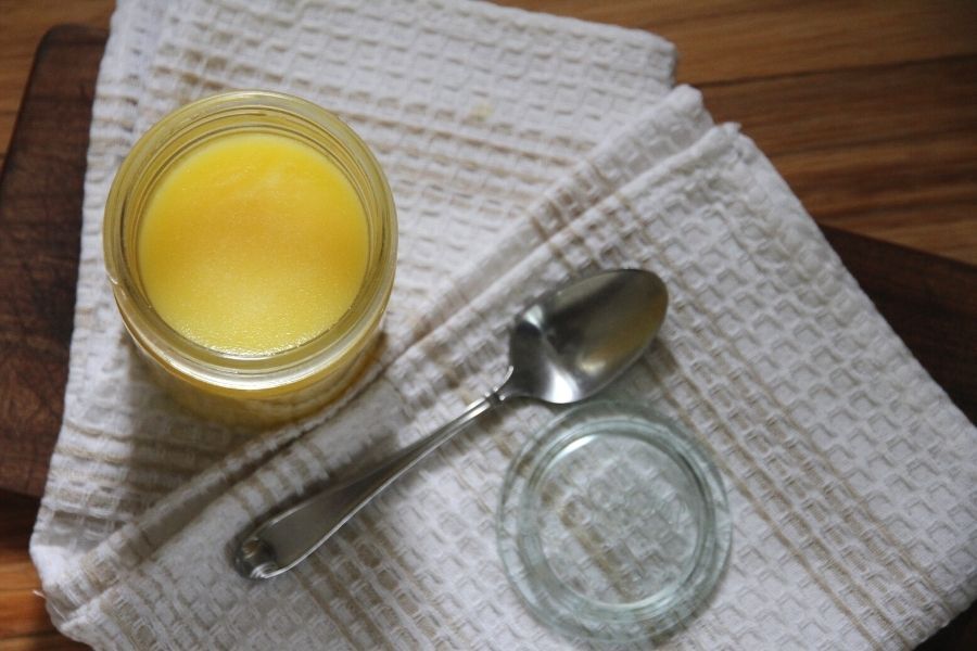 Pure Rendered Chicken Fat - 300 Ml, A-grade Quality With 15% Admixture, 12% Moisture, Canned For Versatile Culinary Use