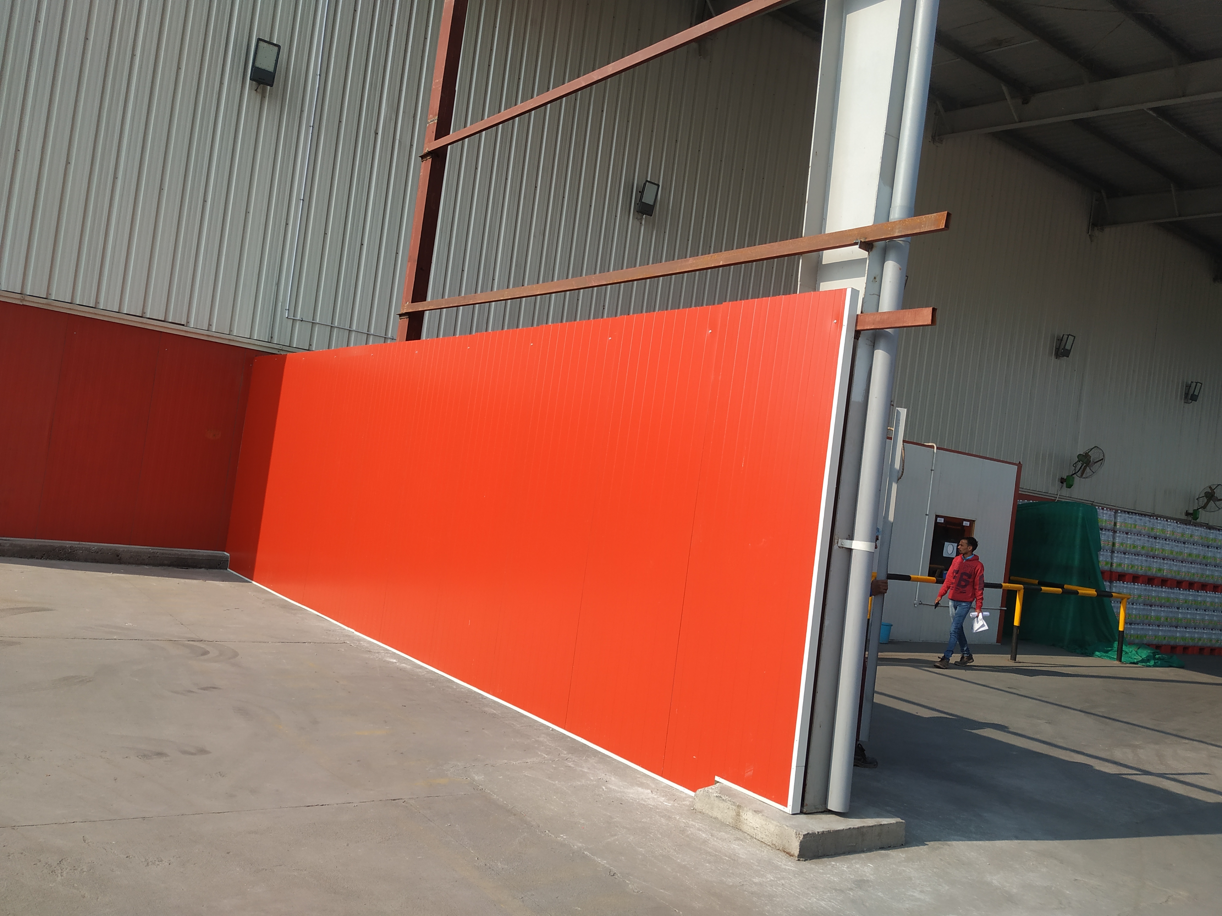 Insulated Puf Wall And Roofing Panels - Pir Foam Core, Energy Efficient Insulation, High Thermal Performance