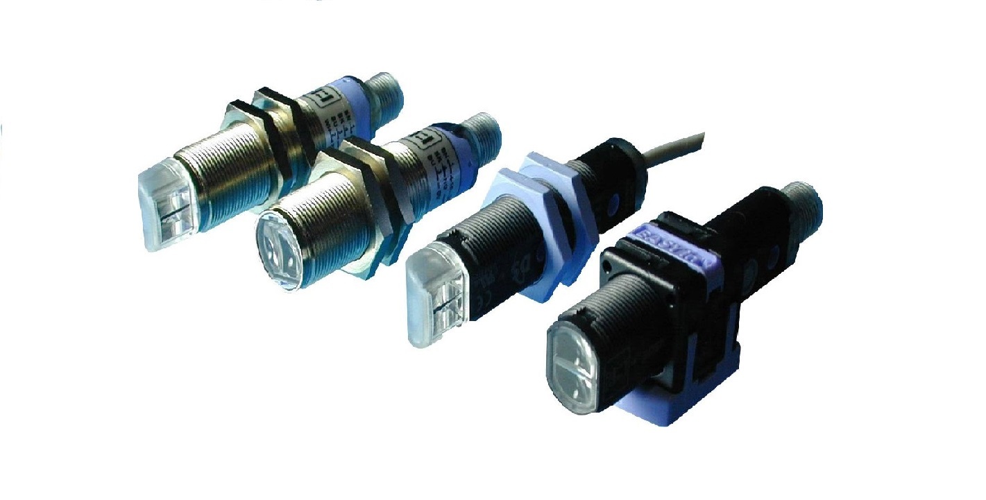 Datalogic Tlu-011 Color Mark Sensor - Metal Housing, 10-30vdc Operating Voltage | Npn Output, Teach-in And Remote Settings, Ip67 Rated