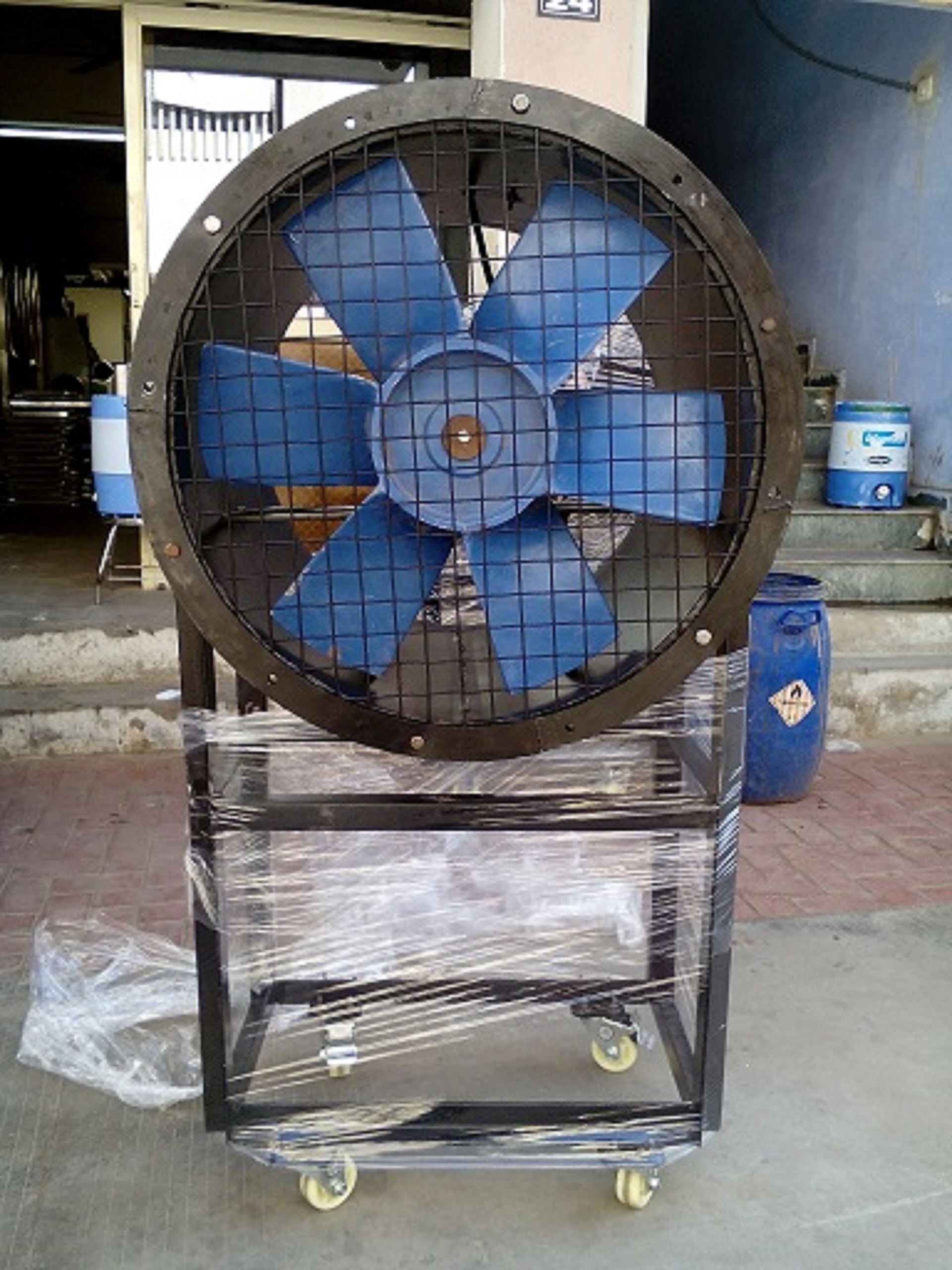 Portable Man Cooler Fan Capacity: As Per Design Kg/hr