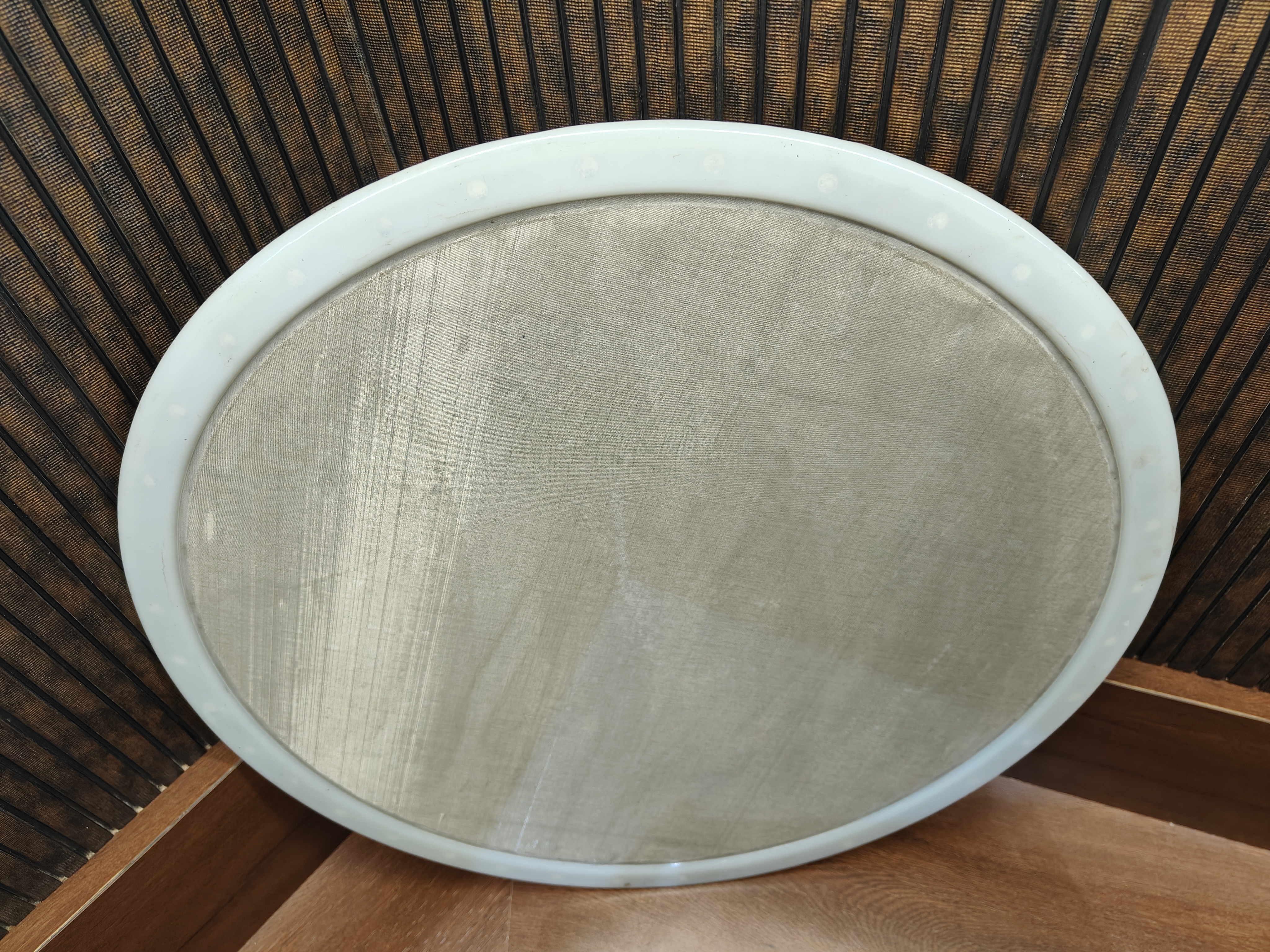 White And Transparent Fbd Sieve