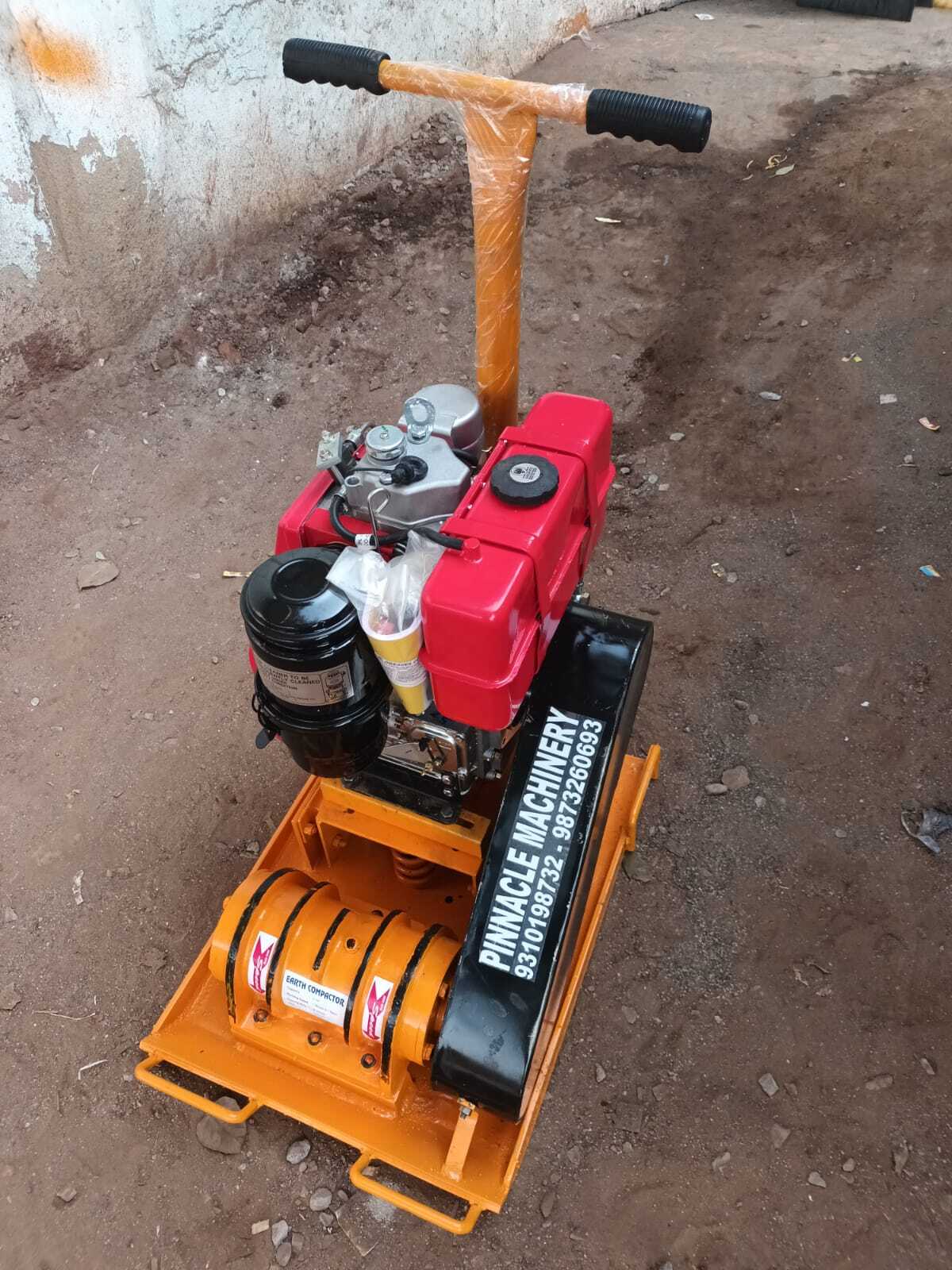 Metal Earth Compactor 5 Ton Greaves Diesel Engine