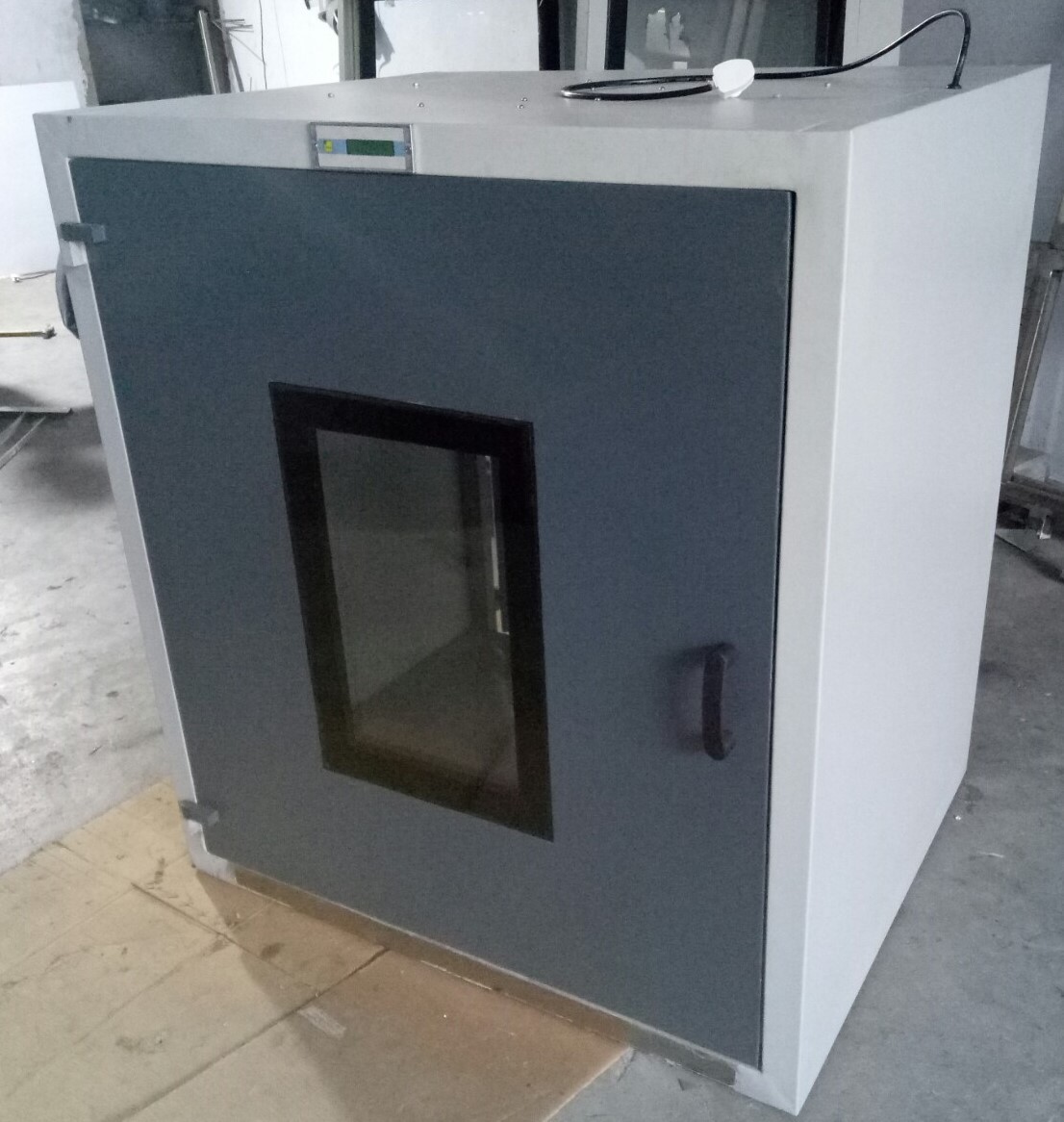 Vent-air Pass Box - Stainless Steel/ss316l, 30x24x24 Inches | Double Walled Design, Uv Light With Interlock, Electromagnetic Door Release