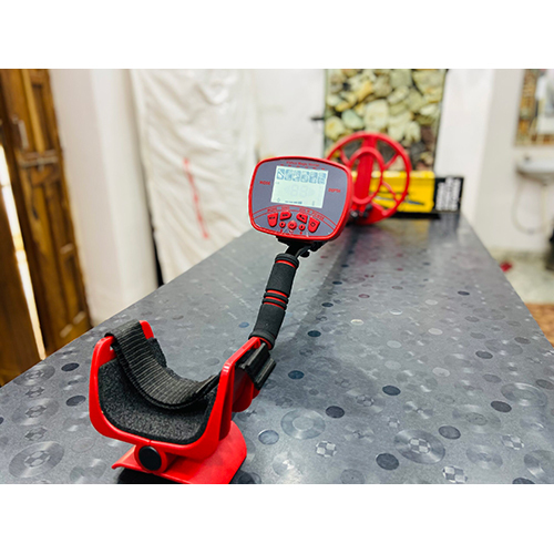 Magic Metal Detector - Metal, 2.9lbs, Black | Industrial Use, Two 9v Alkaline Batteries, Sound Alarm Mode