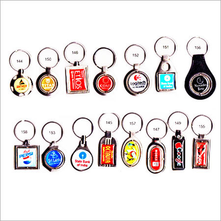 फैंसी मेटल की चेन