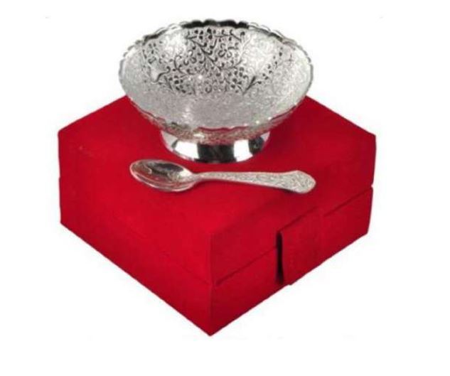 Silver Two Apple Bowl Set - Antique Sterling Silver, 8-inch Diameter, Elegant Decorative Design, Ideal For Collectible Display And Fruit Presentation
