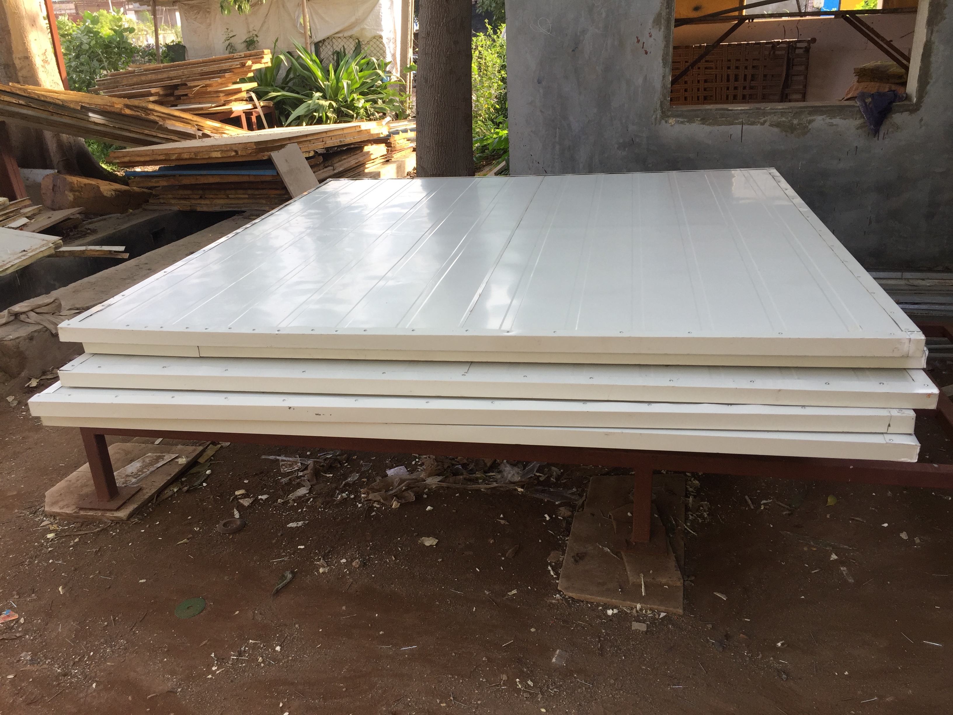 Polyurethane Sandwich Panels - Application: For Wall And Roof