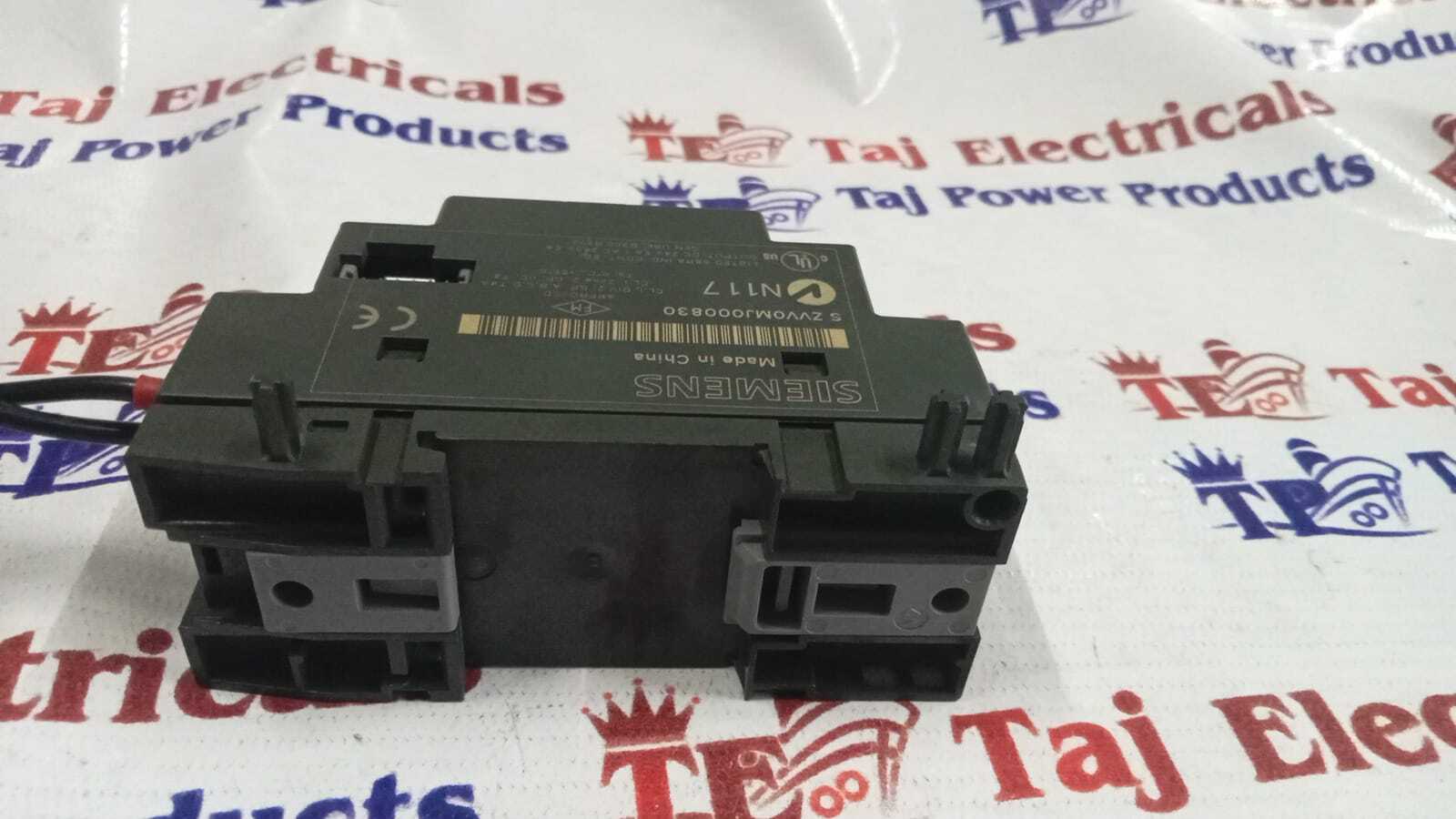 Siemens Logo 6ed1 055-1mb00-0ba1 - Logo! Dm8 Expansion Module, 12/24v Power Supply, 4 Digital Inputs/outputs, Discontinued Product