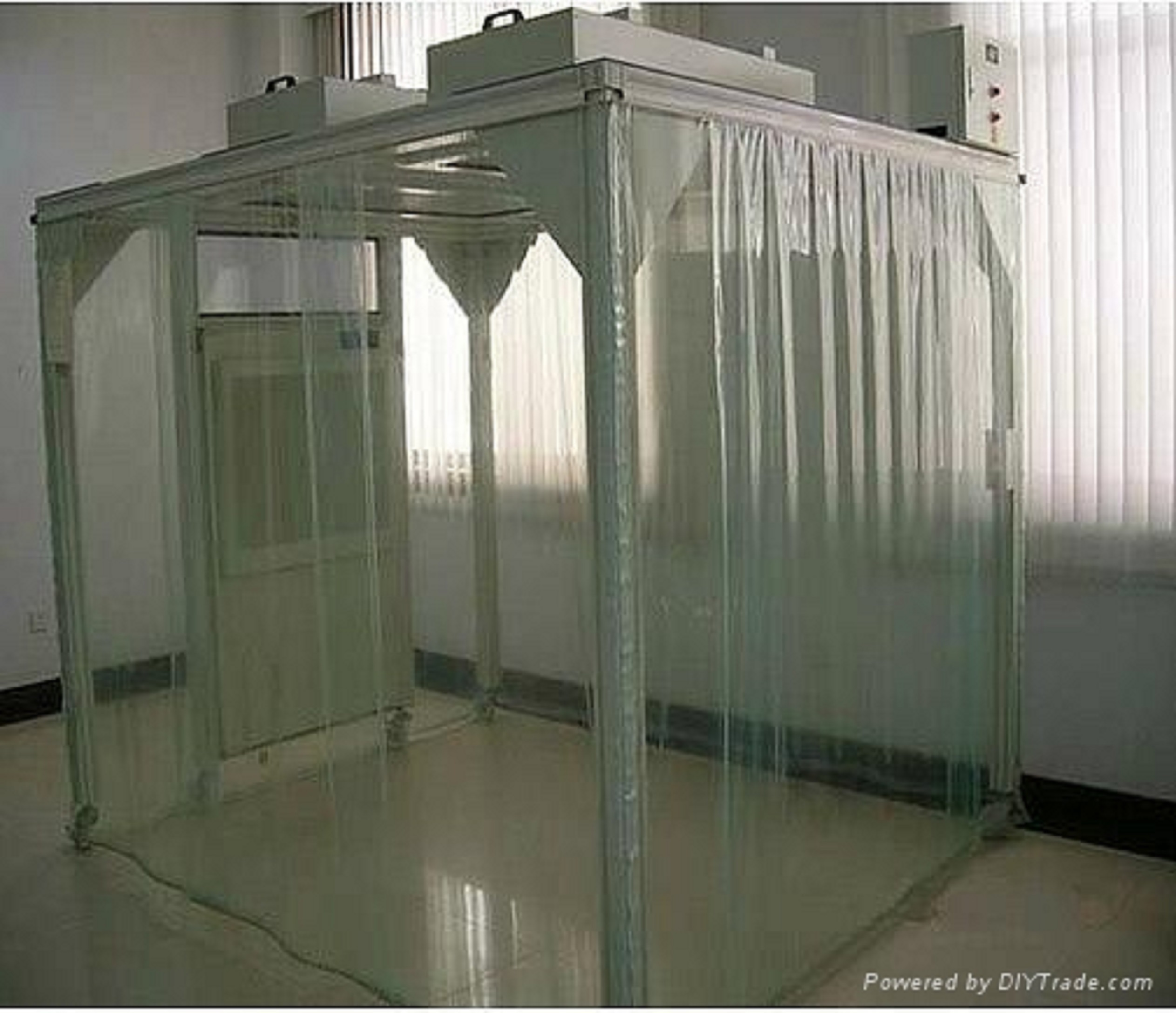 Soft Wall Clean Room - Lightweight Fabric | Optimal Air Filtration, Hygienic Environment, Easy Installation