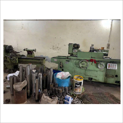 Tri Block Pumps - Iron Material, Black Color | Ideal For Home And Industrial Water Management