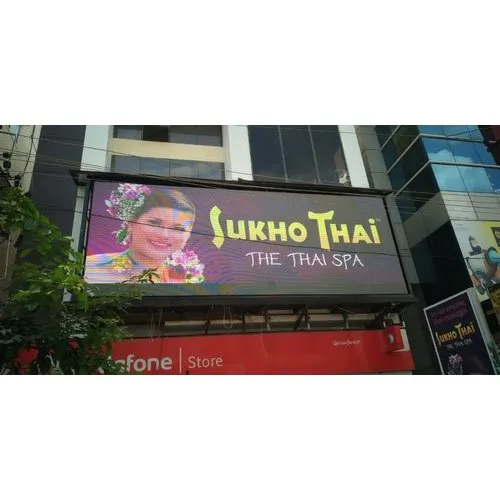 P10 Rectangular Outdoor Advertising Led Display Screen - Input Voltage: 220-240 Vac Volt (V)