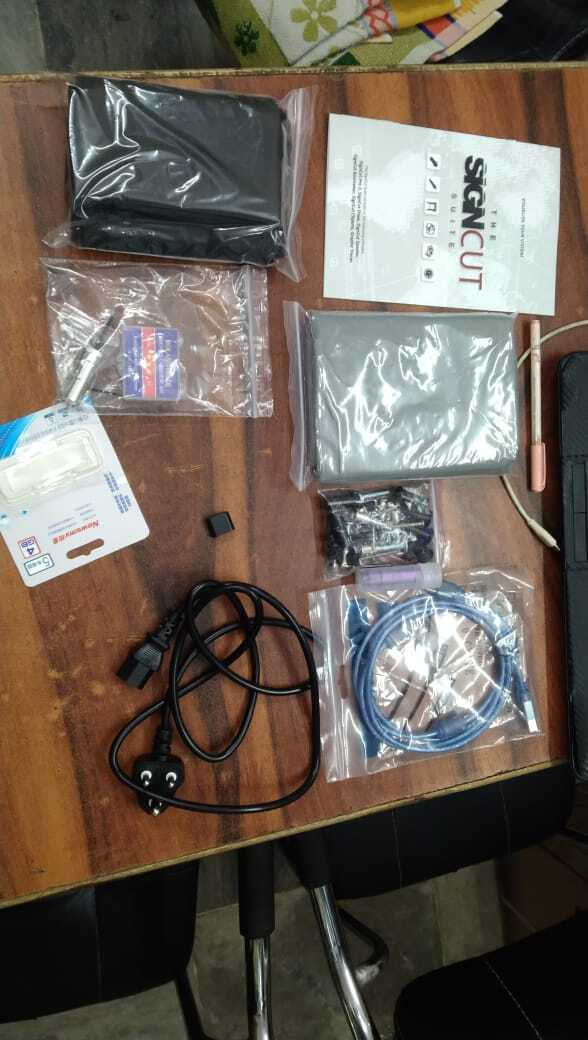 Crown Cutting Plotter - Color: Grey/red