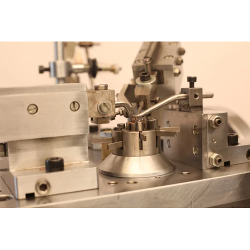 Blue Rz 8 Chain Making Machine